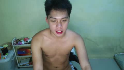 Jan 1 online show from 11-26-25, 08:48