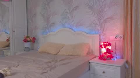 janepuff online show from 11-23-25, 07:19