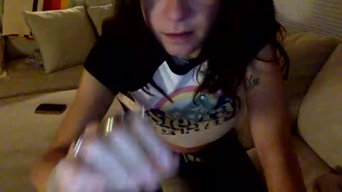 janicepepper online show from 12-16-25, 02:44