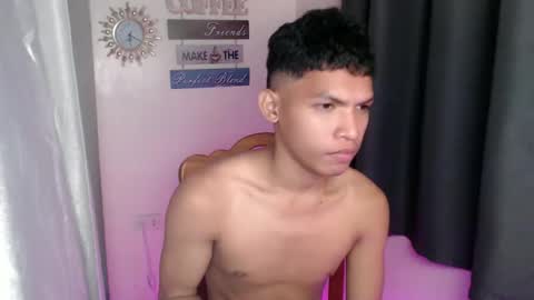 janlloyd04 online show from 10-11-25, 08:07