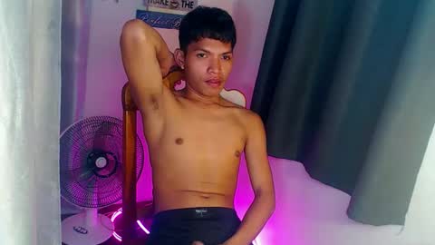 janlloyd04 online show from 03-06-26, 05:04