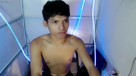 janlloyd04 online show from 03-30-26, 12:17