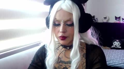 Snapshot of janna_ink chatting on 02-06-25, 08:45      online show from 02-06-25, 08:45