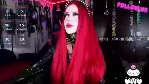 Snapshot of janna_ink chatting on 09-08-25, 10:31      online show from 09-08-25, 10:31