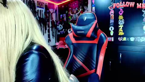      online show from 11-14-25, 11:46