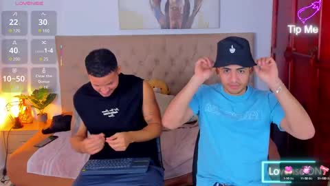 janomar01 online show from 10-18-25, 07:03