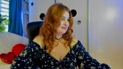 Snapshot of jansylines chatting on 07-17-26, 04:34 JansyLines online show from 07-17-26, 04:34