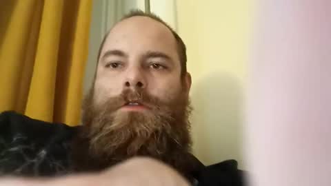 Snapshot of januszcygan chatting on 05-27-26, 02:41 januszcygan online show from 05-27-26, 02:41