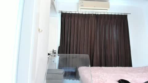 Snapshot of jap_amelle chatting on 02-05-25, 05:09 Amelle online show from 02-05-25, 05:09