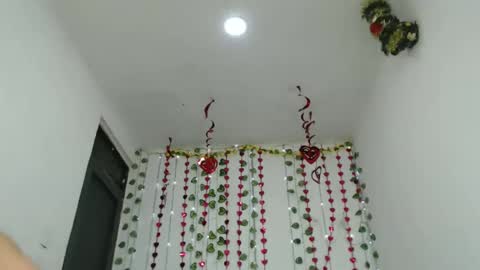 Monik online show from 02-17-25, 10:07