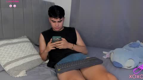 Snapshot of jarethh_ chatting on 07-02-26, 01:49 JARETHH online show from 07-02-26, 01:49