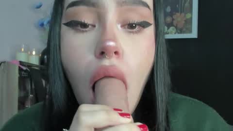 Snapshot of jas_miin chatting on 11-24-25, 02:00 Maria online show from 11-24-25, 02:00