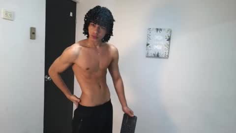 Snapshot of jash_7 chatting on 12-16-25, 05:45 jash online show from 12-16-25, 05:45