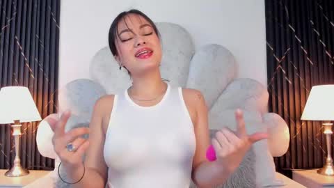 Snapshot of jaslyn__smith chatting on 04-17-26, 05:16 Jaslyn online show from 04-17-26, 05:16