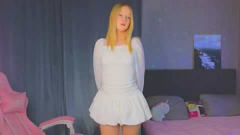 Jasmi online show from 01-17-26, 11:59