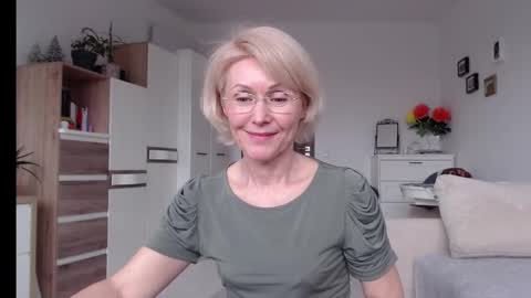 Snapshot of jasmin18v chatting on 03-02-25, 02:10 Jasmin room for people 40 online show from 03-02-25, 02:10