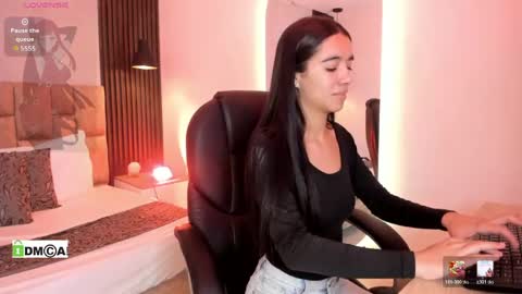 Jasmin  online show from 04-12-26, 10:42