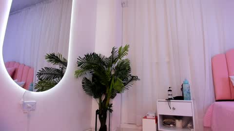      online show from 01-14-25, 06:24