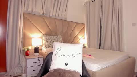 jasmin_melons online show from 03-06-26, 01:46