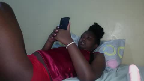 Snapshot of jasmine760 chatting on 05-15-26, 11:01 jasmine online show from 05-15-26, 11:01