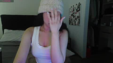 Snapshot of jasmine_019 chatting on 05-29-26, 05:11 J- next transmission december 4 online show from 05-29-26, 05:11