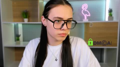 jasmine_eyes online show from 02-26-26, 12:48