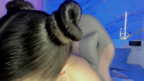 Snapshot of jasmine_hyper_1 chatting on 01-29-25, 08:46 Jas online show from 01-29-25, 08:46