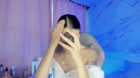 Snapshot of jasmine_hyper_1 chatting on 02-05-25, 06:26 Jas online show from 02-05-25, 06:26