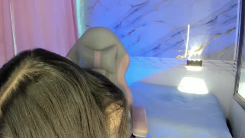 Snapshot of jasmine_hyper_1 chatting on 03-08-25, 05:54 Jas online show from 03-08-25, 05:54