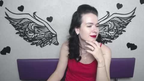 JasmineKouch online show from 10-07-25, 05:21