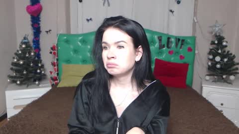 JasmineKouch online show from 01-13-26, 06:24