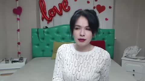 JasmineKouch online show from 04-11-26, 05:45