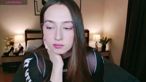 Jasmine online show from 12-19-25, 09:38