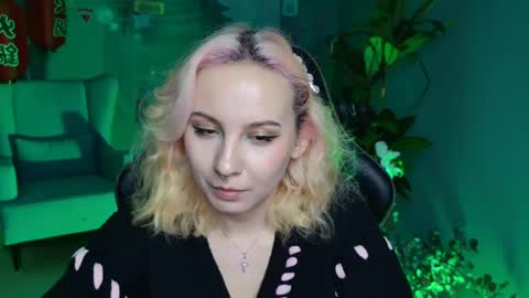 Jasmine online show from 02-13-25, 11:28