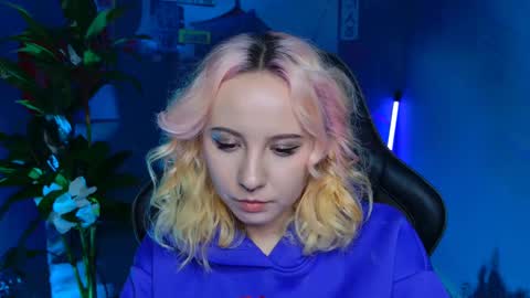 Jasmine online show from 02-25-25, 08:14