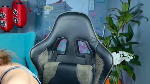 Jasmine online show from 11-18-25, 05:01