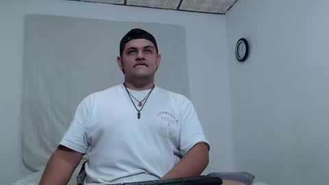 Snapshot of jason_boy_ chatting on 06-24-26, 05:28 jason_boy_ online show from 06-24-26, 05:28