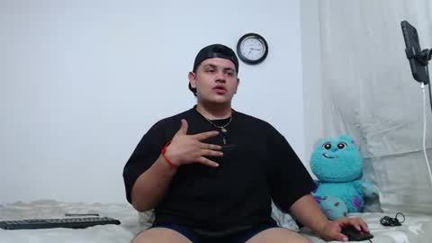 Snapshot of jason_boy_ chatting on 07-18-26, 05:11 jason_boy_ online show from 07-18-26, 05:11