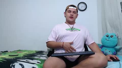 Snapshot of jason_boy_ chatting on 07-21-26, 04:48 jason_boy_ online show from 07-21-26, 04:48