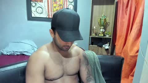 Snapshot of jason_risto chatting on 06-06-26, 04:28 jason_risto online show from 06-06-26, 04:28