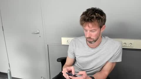 Jason online show from 05-06-26, 12:54