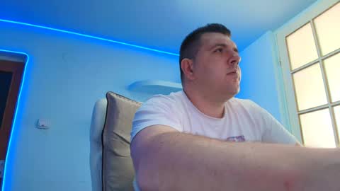 Snapshot of jasonjacks8 chatting on 06-20-26, 10:07 JasonJacks online show from 06-20-26, 10:07