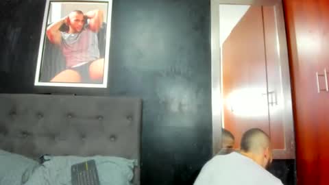 Snapshot of jasonmartiinez chatting on 12-16-24, 07:21 online show from 12-16-24, 07:21