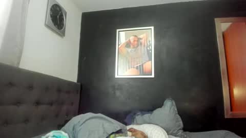 Snapshot of jasonmartiinez chatting on 11-25-25, 03:34 online show from 11-25-25, 03:34