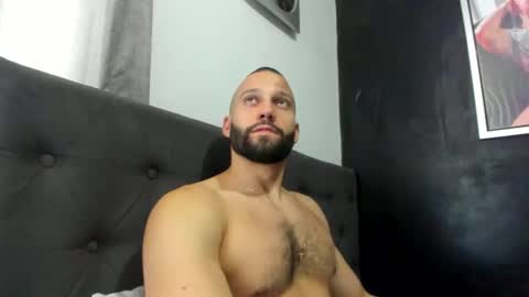 Snapshot of jasonmartiinez chatting on 03-31-26, 09:37 online show from 03-31-26, 09:37