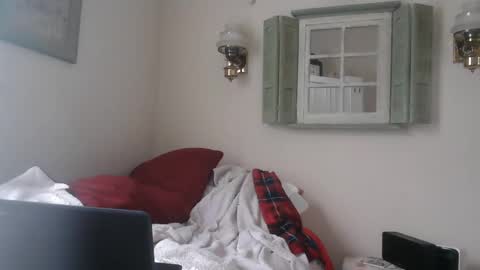 Jason online show from 01-16-25, 04:07