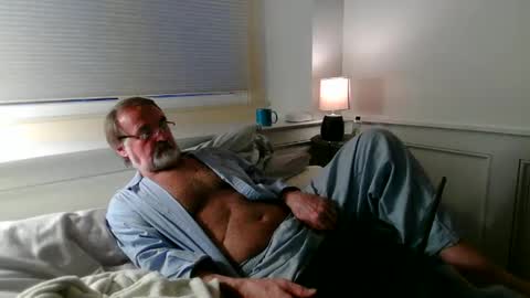 Snapshot of jasonreloaded694u chatting on 04-01-26, 11:11 Jason online show from 04-01-26, 11:11