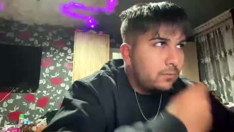 Snapshot of jasonsua21 chatting on 11-17-25, 04:24 jasonsua21 online show from 11-17-25, 04:24