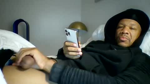 Snapshot of jasonsweets chatting on 12-10-24, 12:16 Jason Sweets online show from 12-10-24, 12:16