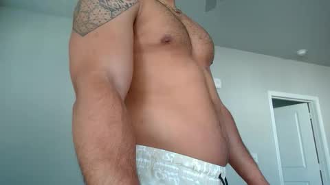 Snapshot of jasonthomas1 chatting on 02-05-25, 02:37 jj online show from 02-05-25, 02:37